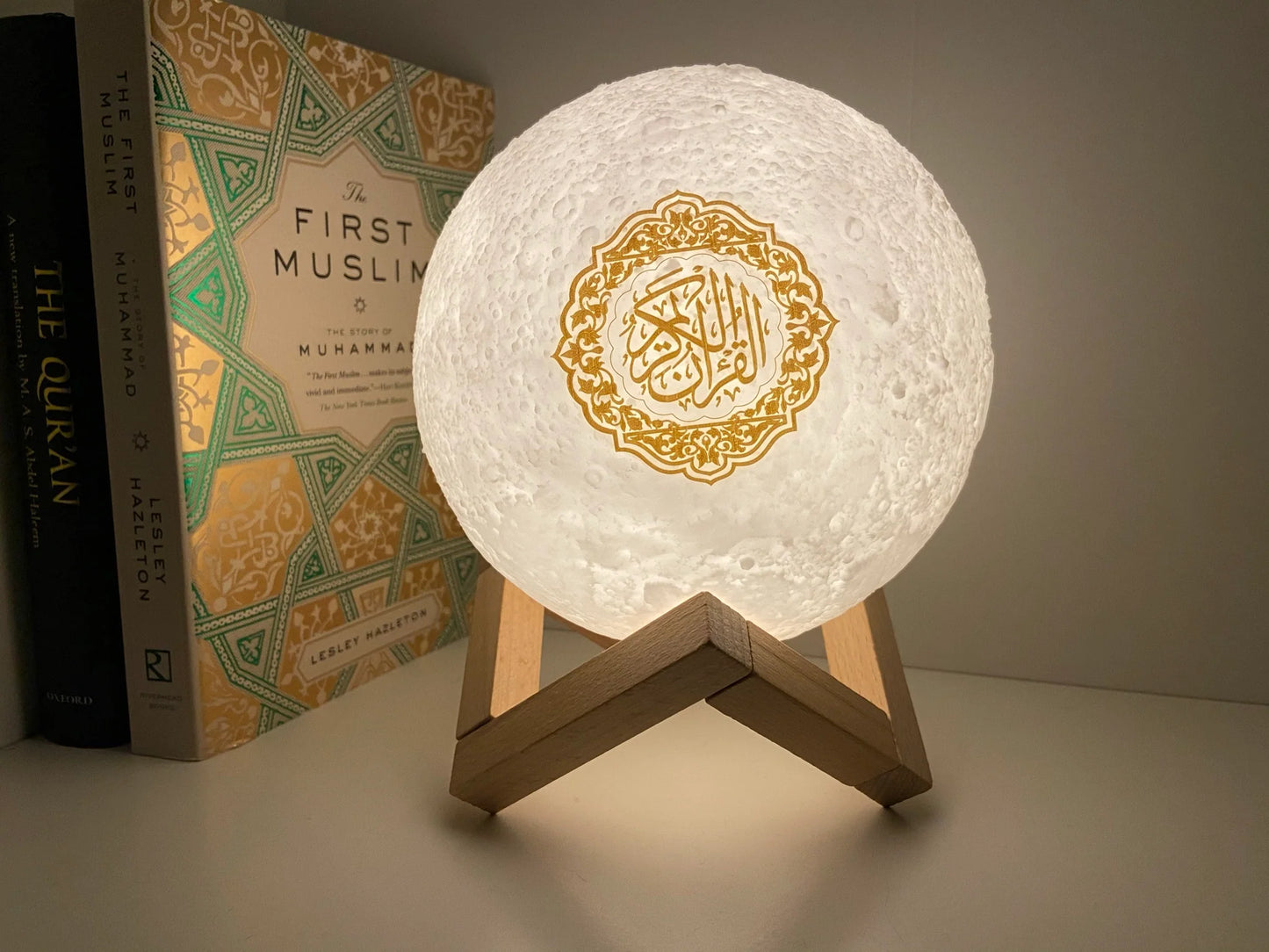 Quran Moon Lamp – Light, Recite, Inspire